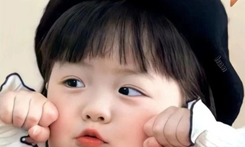 脸上简单涂什么好处网 :分享脸上平常抹点什么能慢慢去斑-脸上涂的什么又白又亮又光滑知识